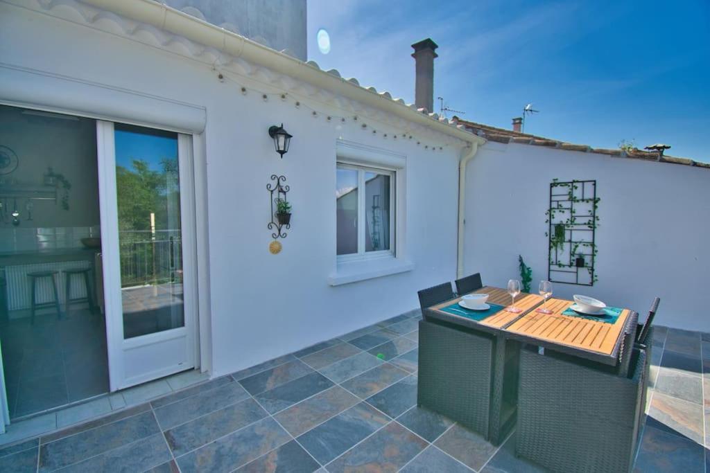 Maison De Charme Centre Lezignan-C. Avec Terrasse Villa Buitenkant foto